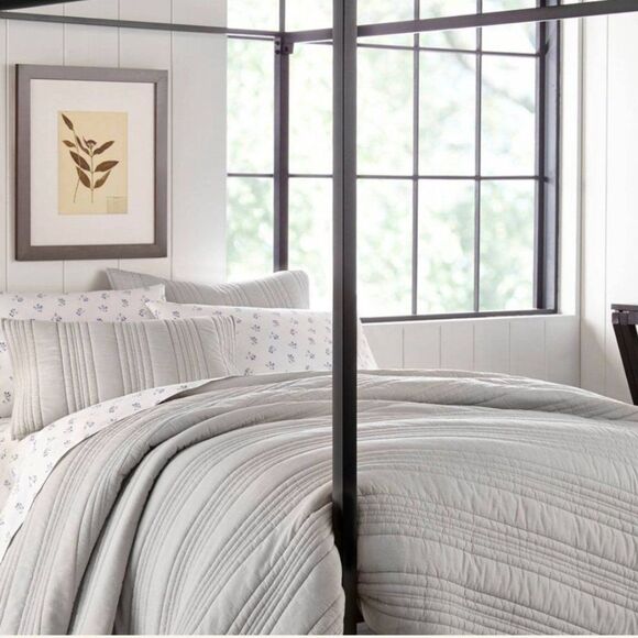 Reversible Quilt & Sham Set - Stone Cottage - like new! - Picture 1 of 7